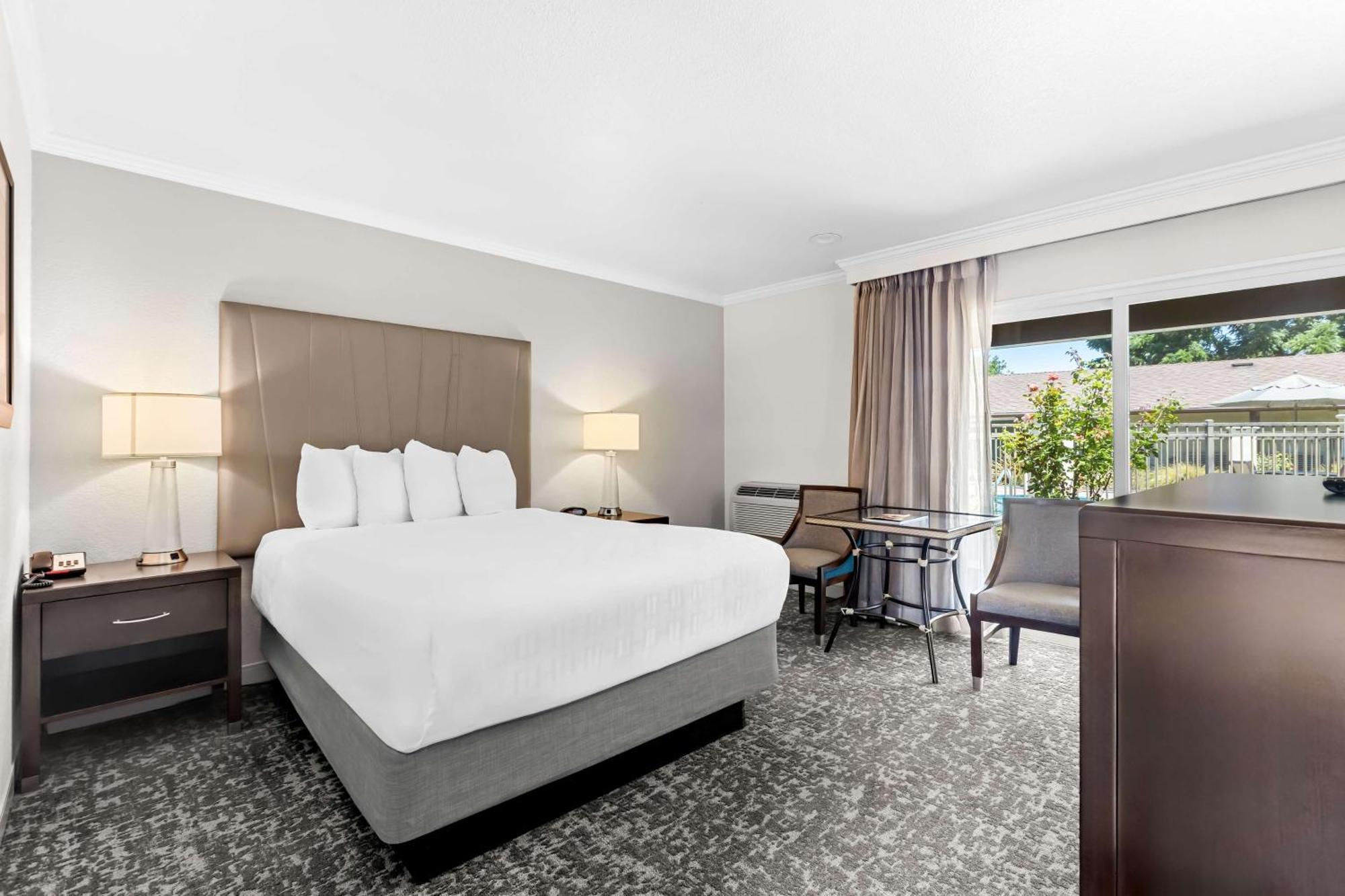 Best Western Garden Inn Санта-Роза Екстер'єр фото