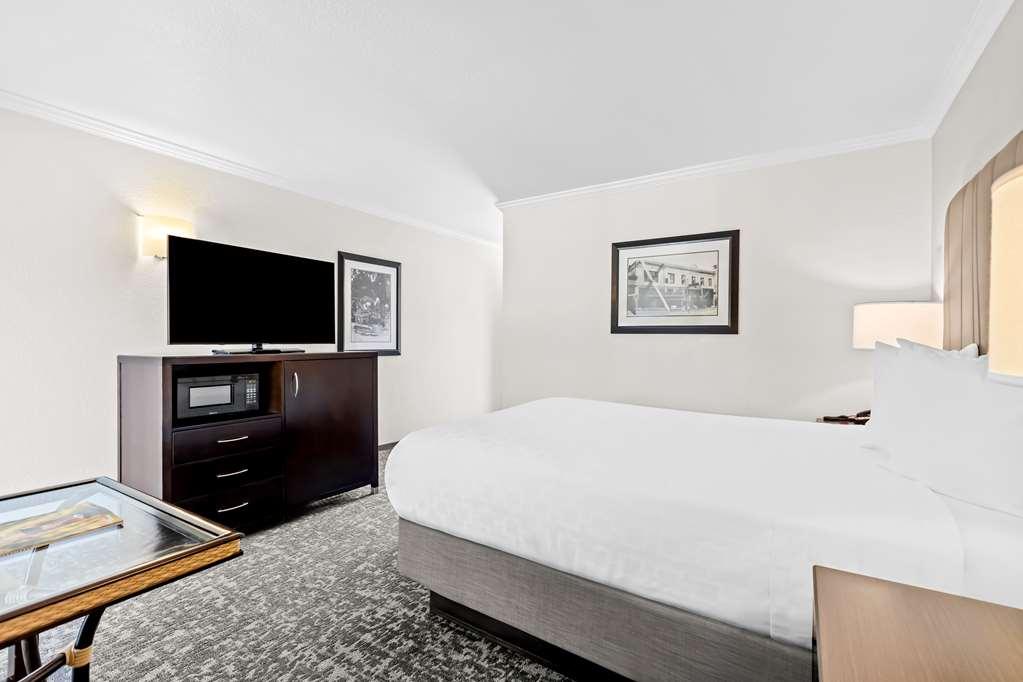Best Western Garden Inn Санта-Роза Номер фото